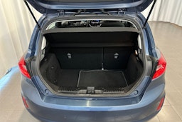 sininen Ford Fiesta 2020 kuva 13.