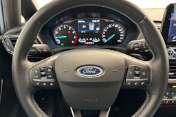 sininen Ford Fiesta 2020 kuva 15.