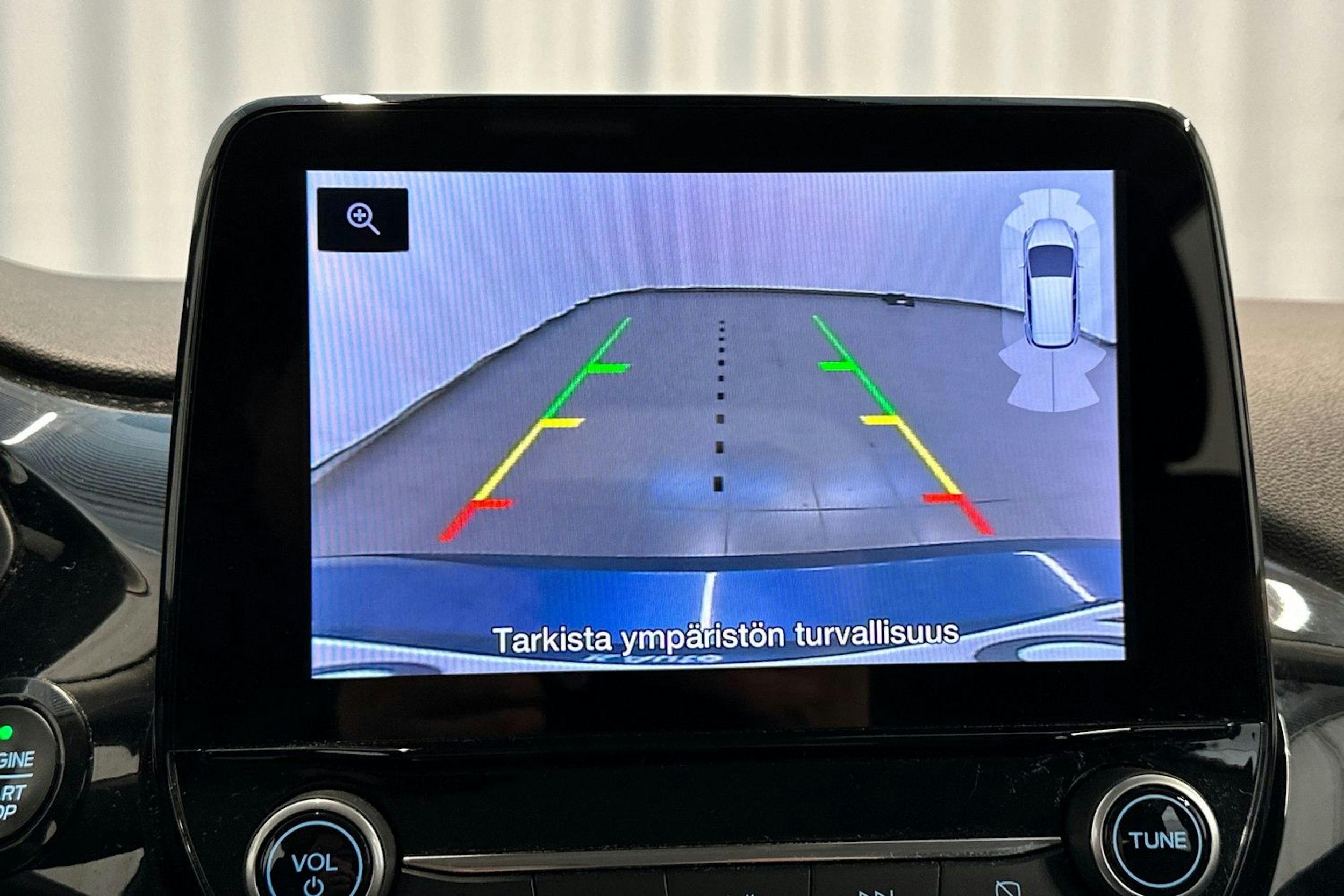 sininen Ford Fiesta 2020 kuva 20.