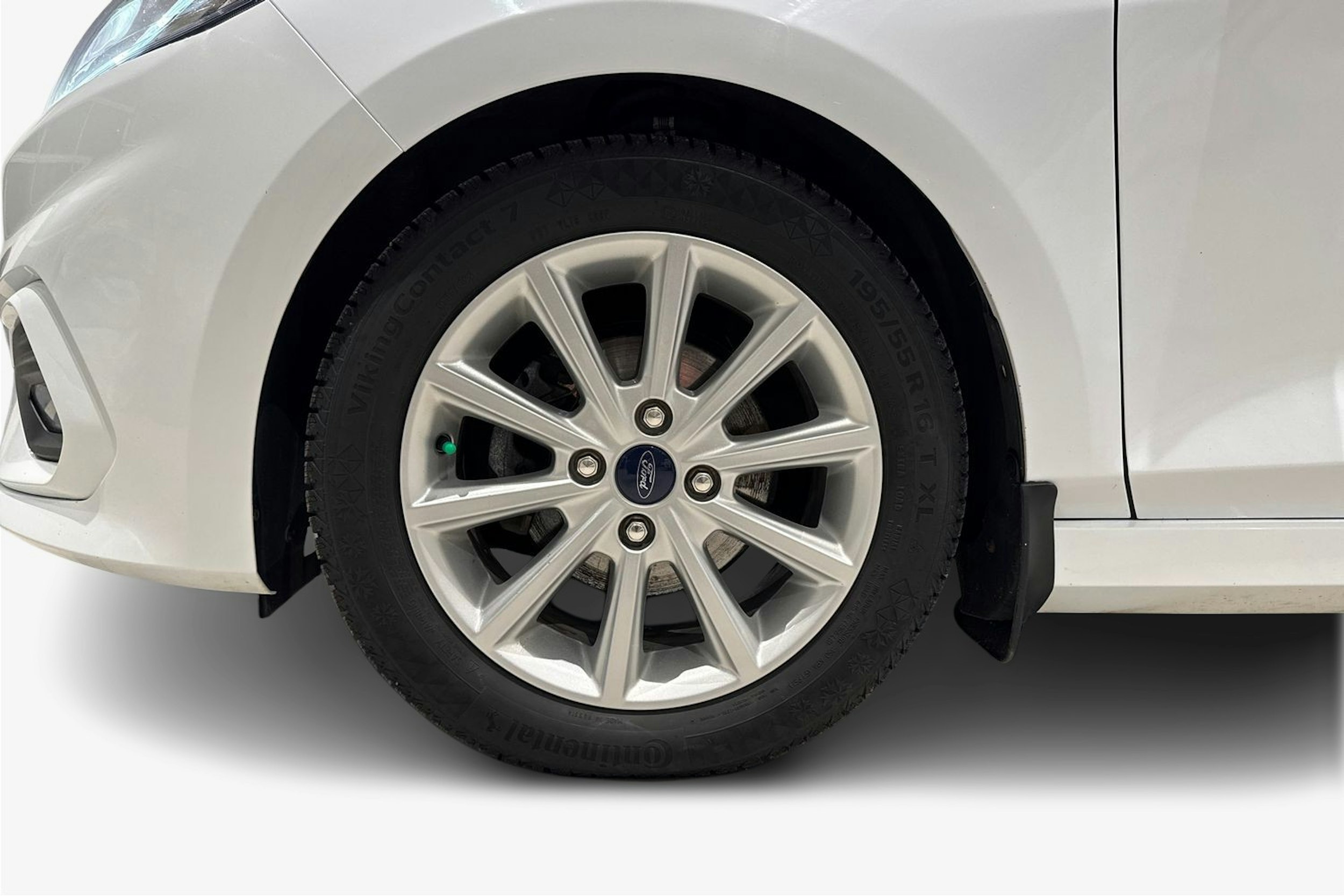 valkoinen Ford Fiesta 2020 kuva 11.