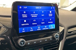 valkoinen Ford Fiesta 2021 kuva 20.