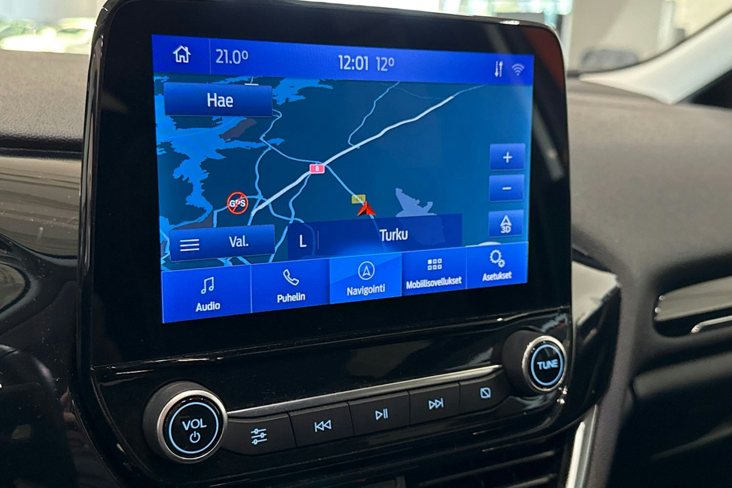 valkoinen Ford Fiesta 2021 kuva 21.