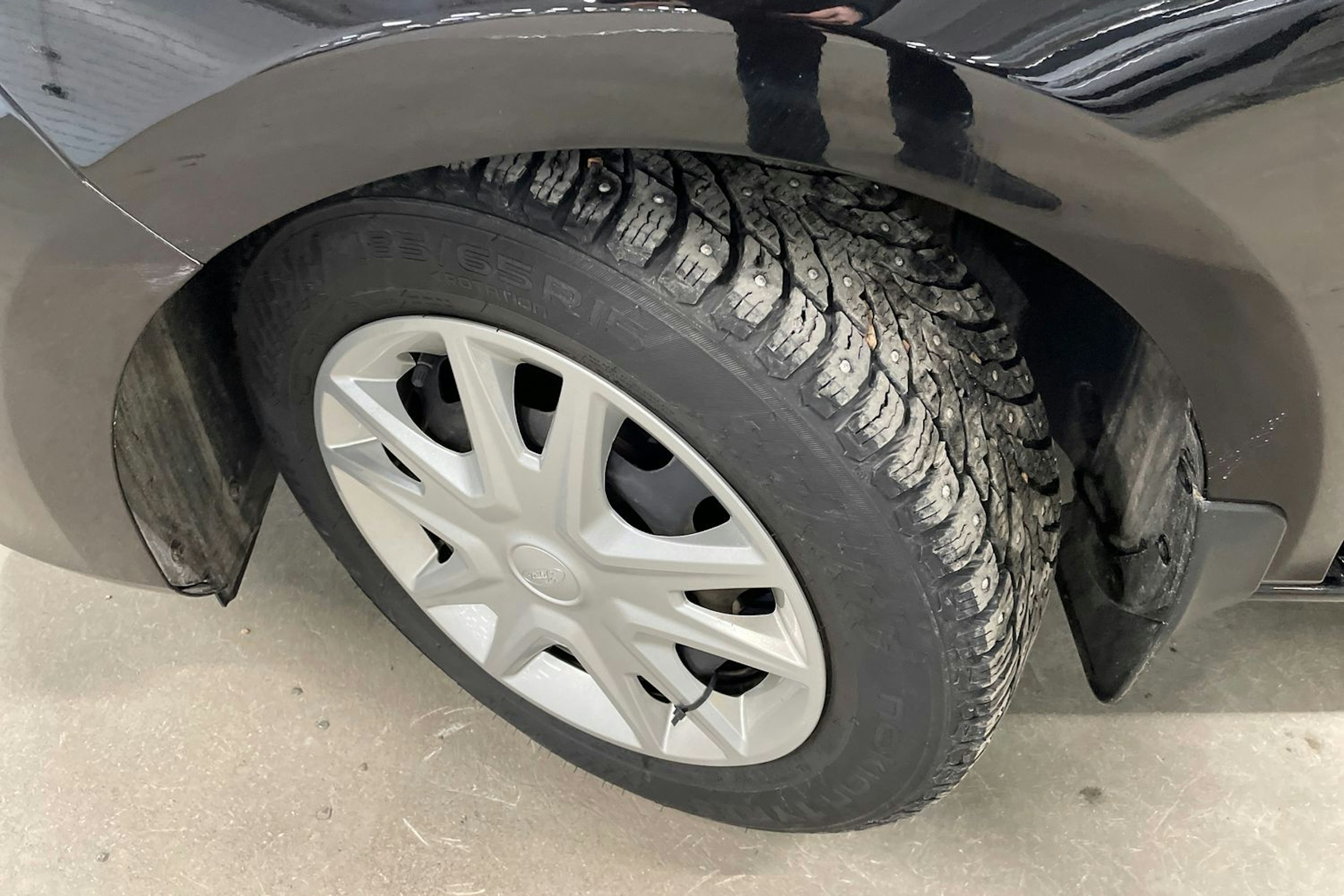 musta Ford Fiesta 2021 kuva 13.