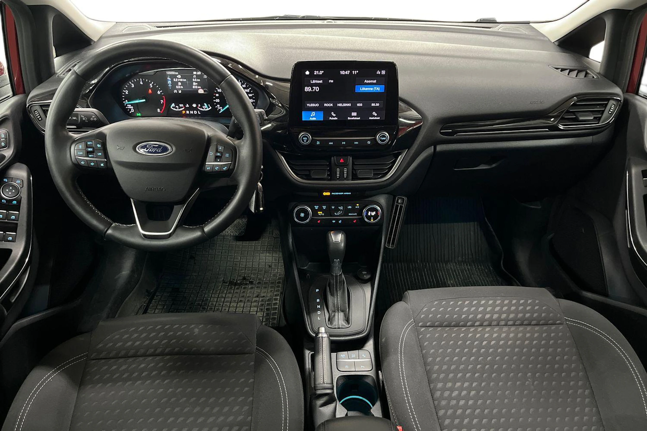 Punainen Ford FIESTA 2021 kuva 7.
