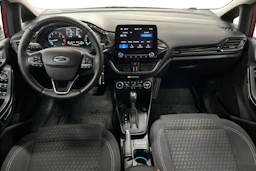 Punainen Ford FIESTA 2021 kuva 7.