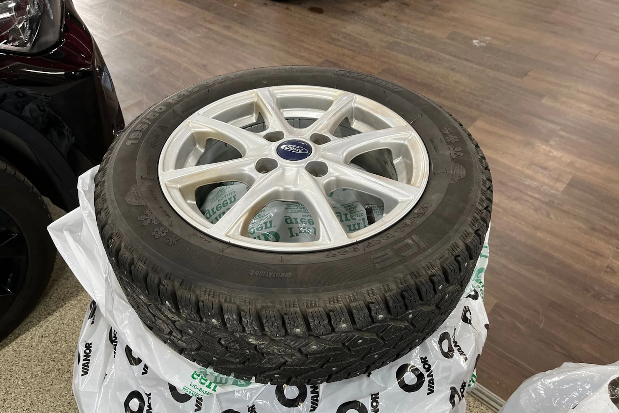 Punainen Ford FIESTA 2021 kuva 10.