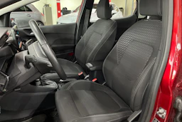 Punainen Ford FIESTA 2021 kuva 12.