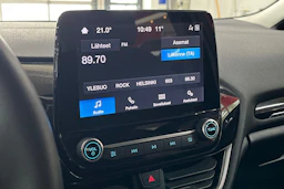 Punainen Ford FIESTA 2021 kuva 13.