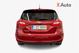 punainen Ford Fiesta 2021 kuva 3.