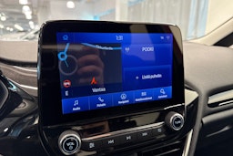 punainen Ford Fiesta 2021 kuva 20.