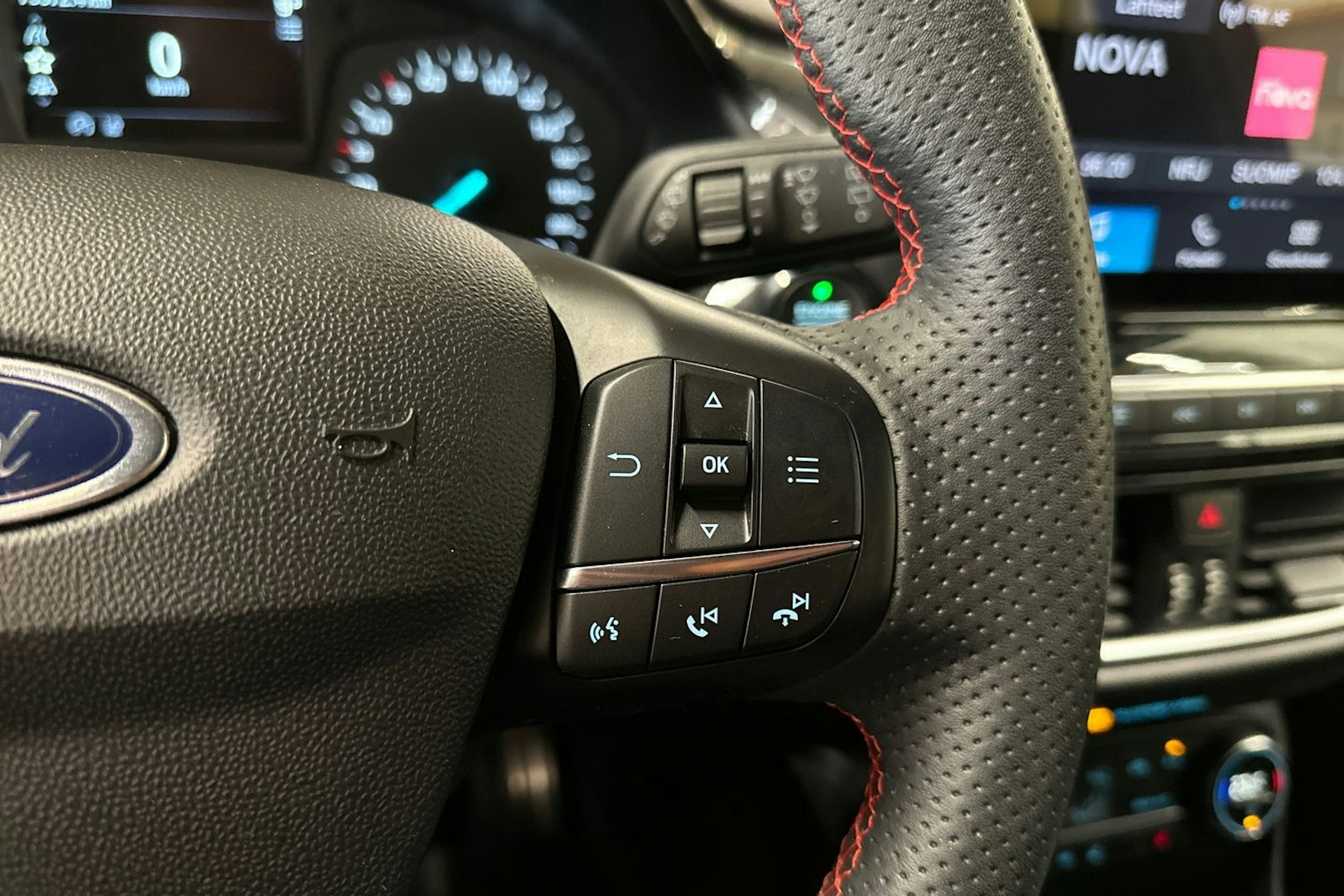 Musta Ford Fiesta 2021 kuva 23.