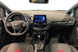 sininen Ford Fiesta 2022 kuva 7.