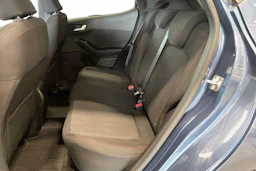 sininen Ford Fiesta 2022 kuva 8.