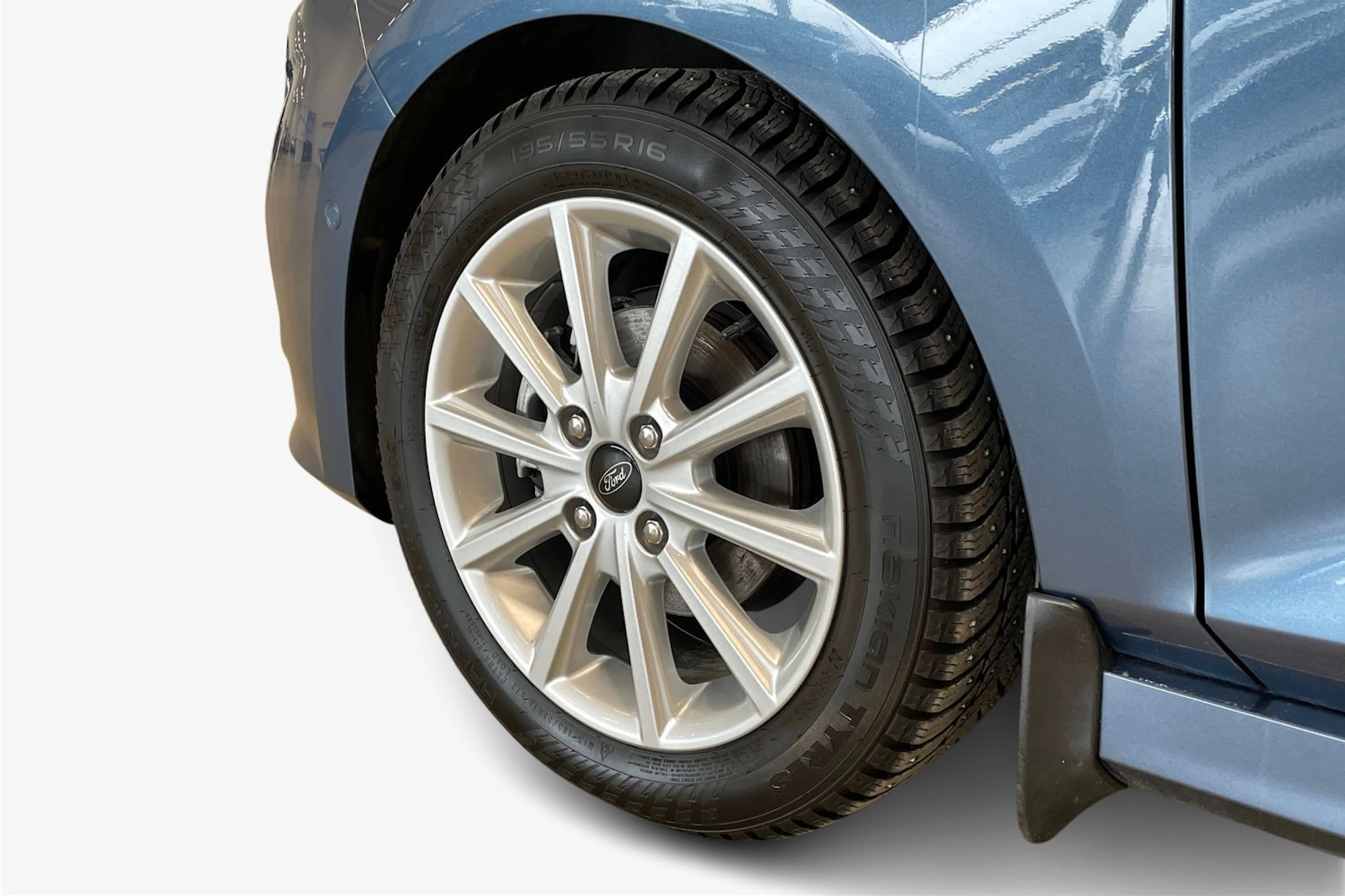 sininen Ford Fiesta 2022 kuva 9.