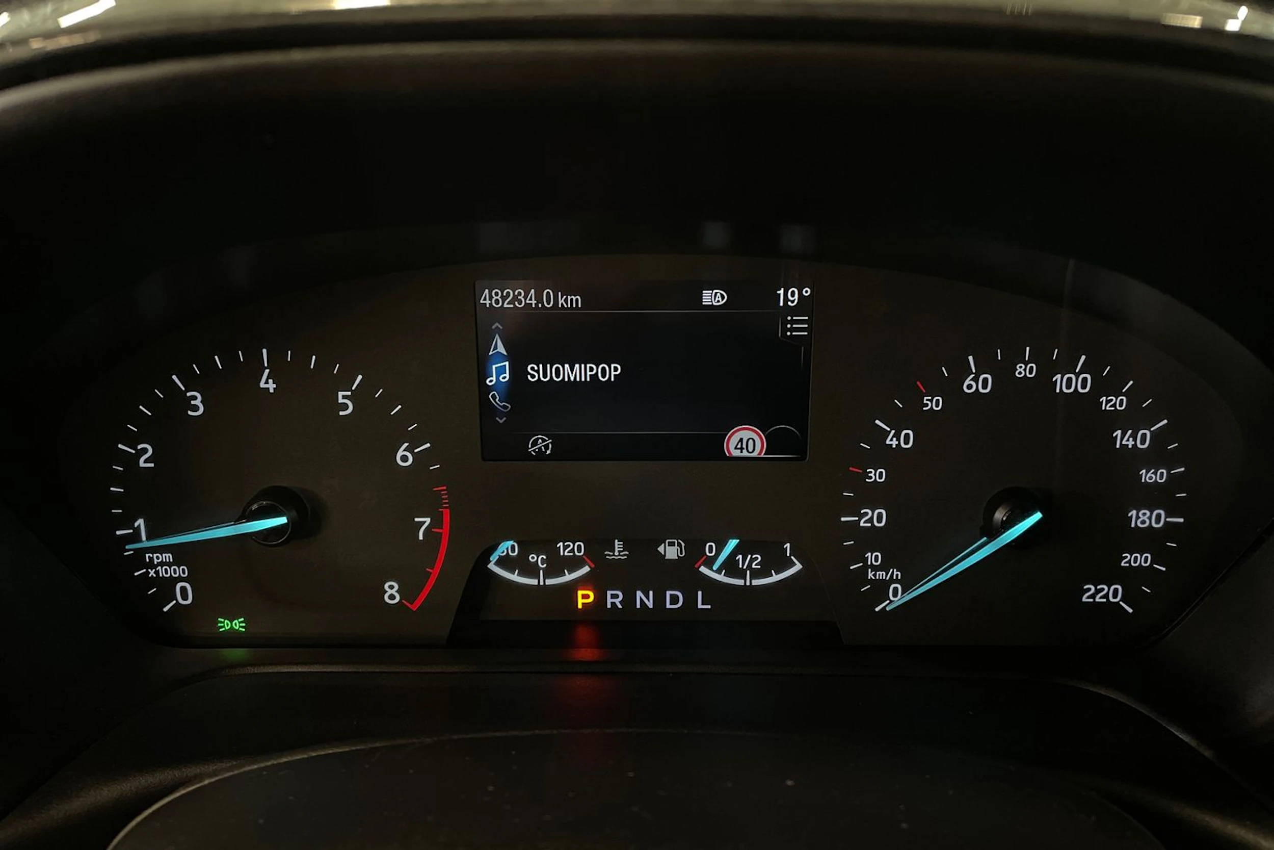 sininen Ford Fiesta 2022 kuva 15.