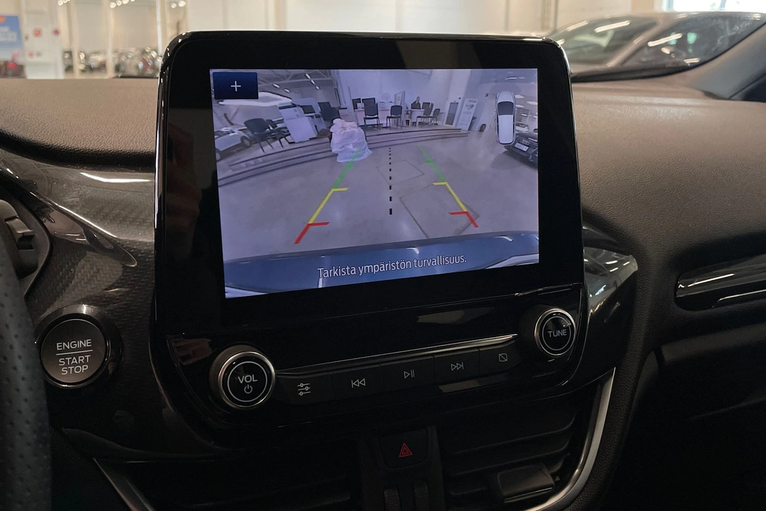 sininen Ford Fiesta 2022 kuva 17.