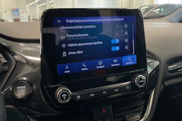 sininen Ford Fiesta 2022 kuva 22.