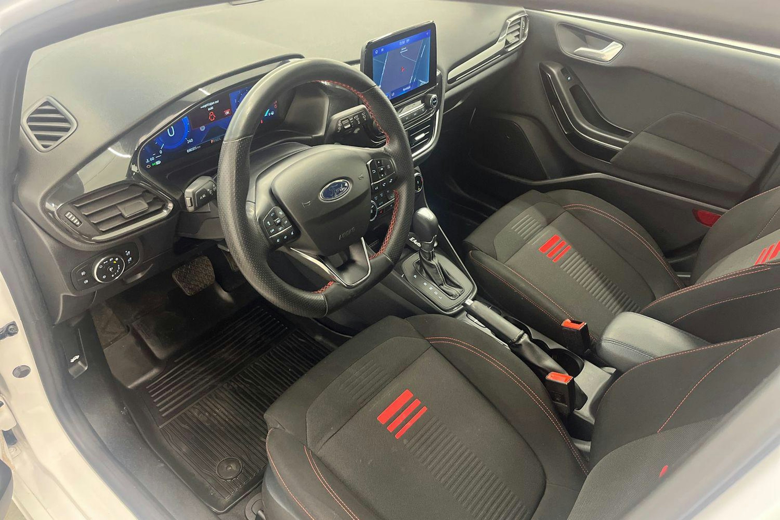 Valkoinen Ford FIESTA 2022 kuva 7.