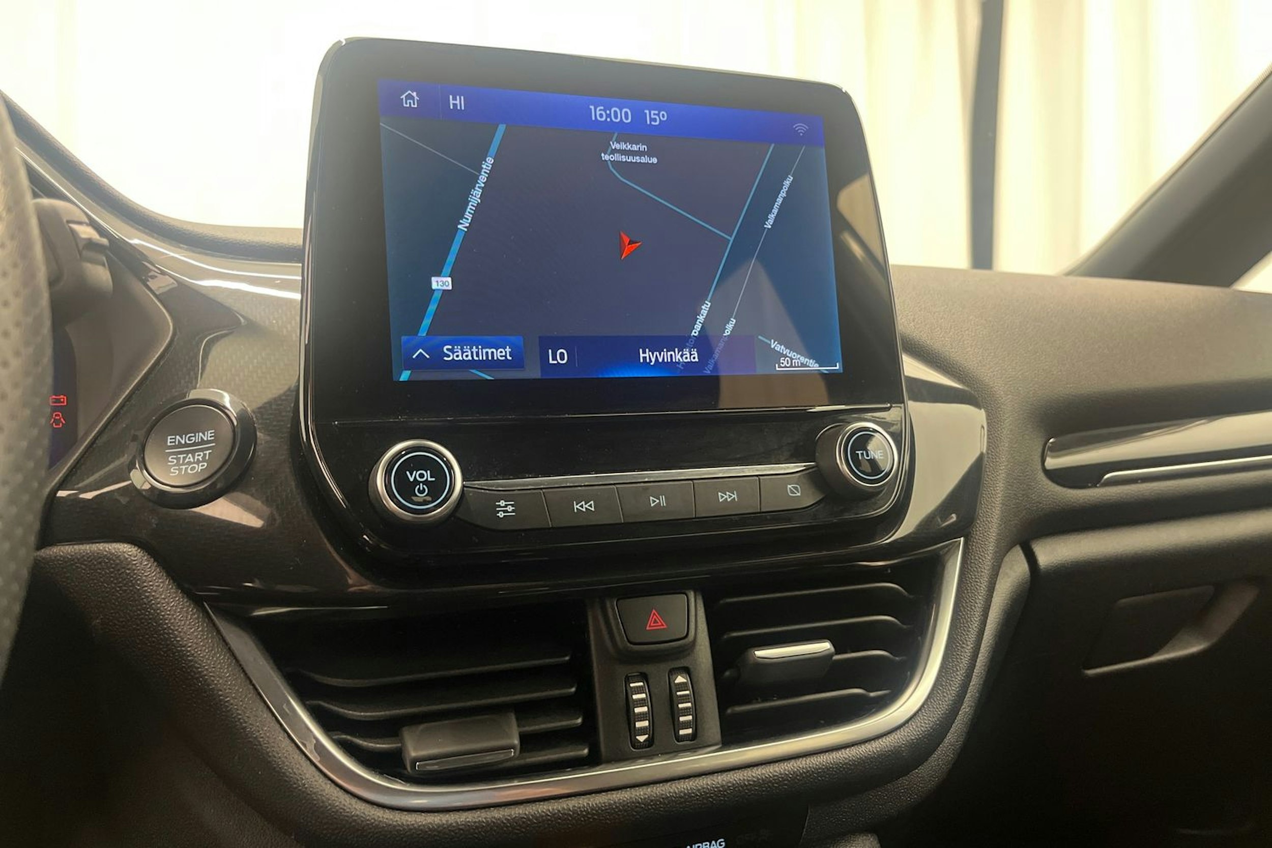 Valkoinen Ford FIESTA 2022 kuva 19.