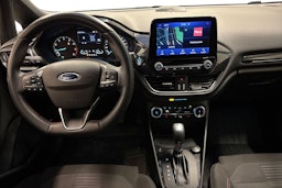 valkoinen Ford Fiesta 2022 kuva 8.