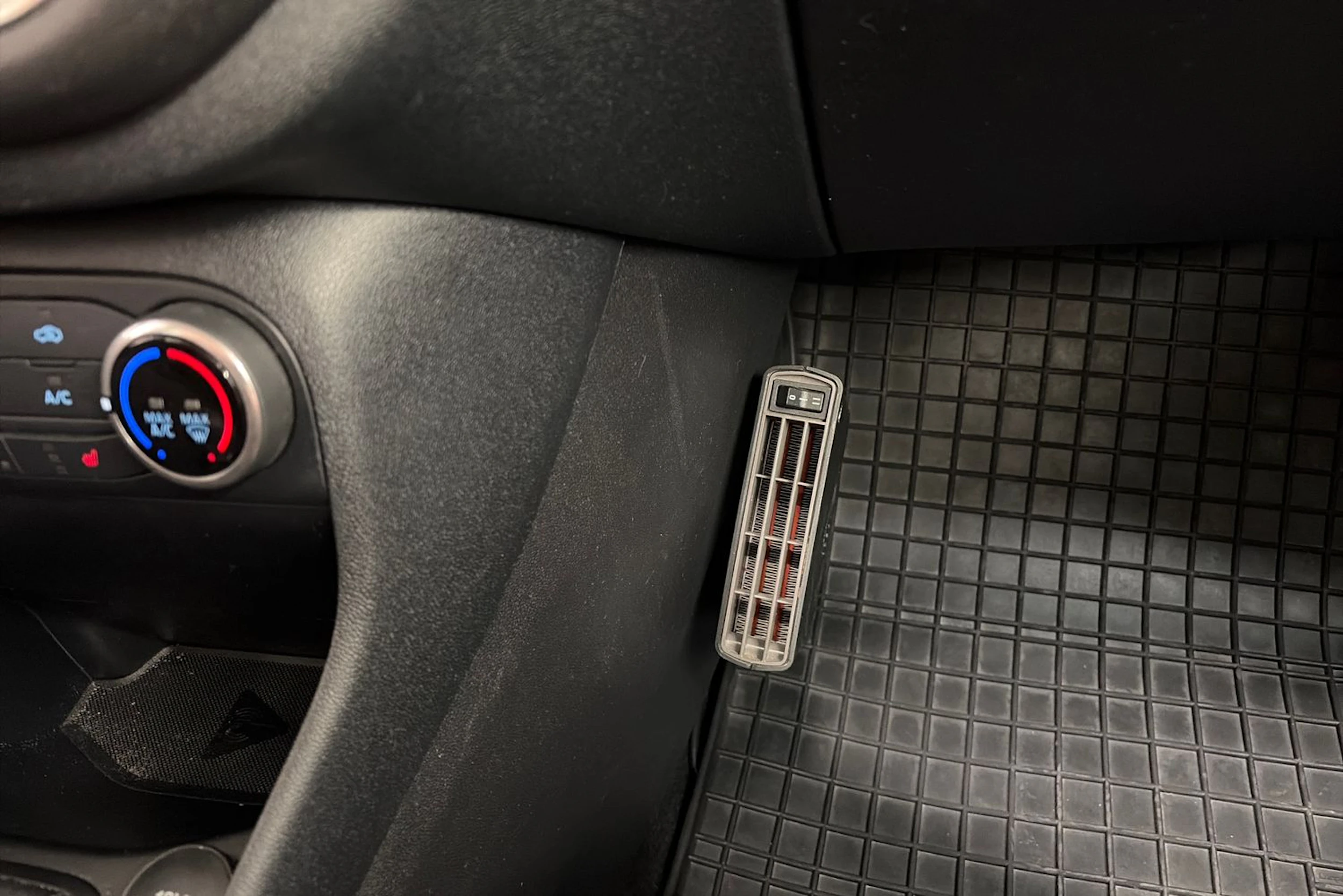 sininen Ford Fiesta 2022 kuva 23.