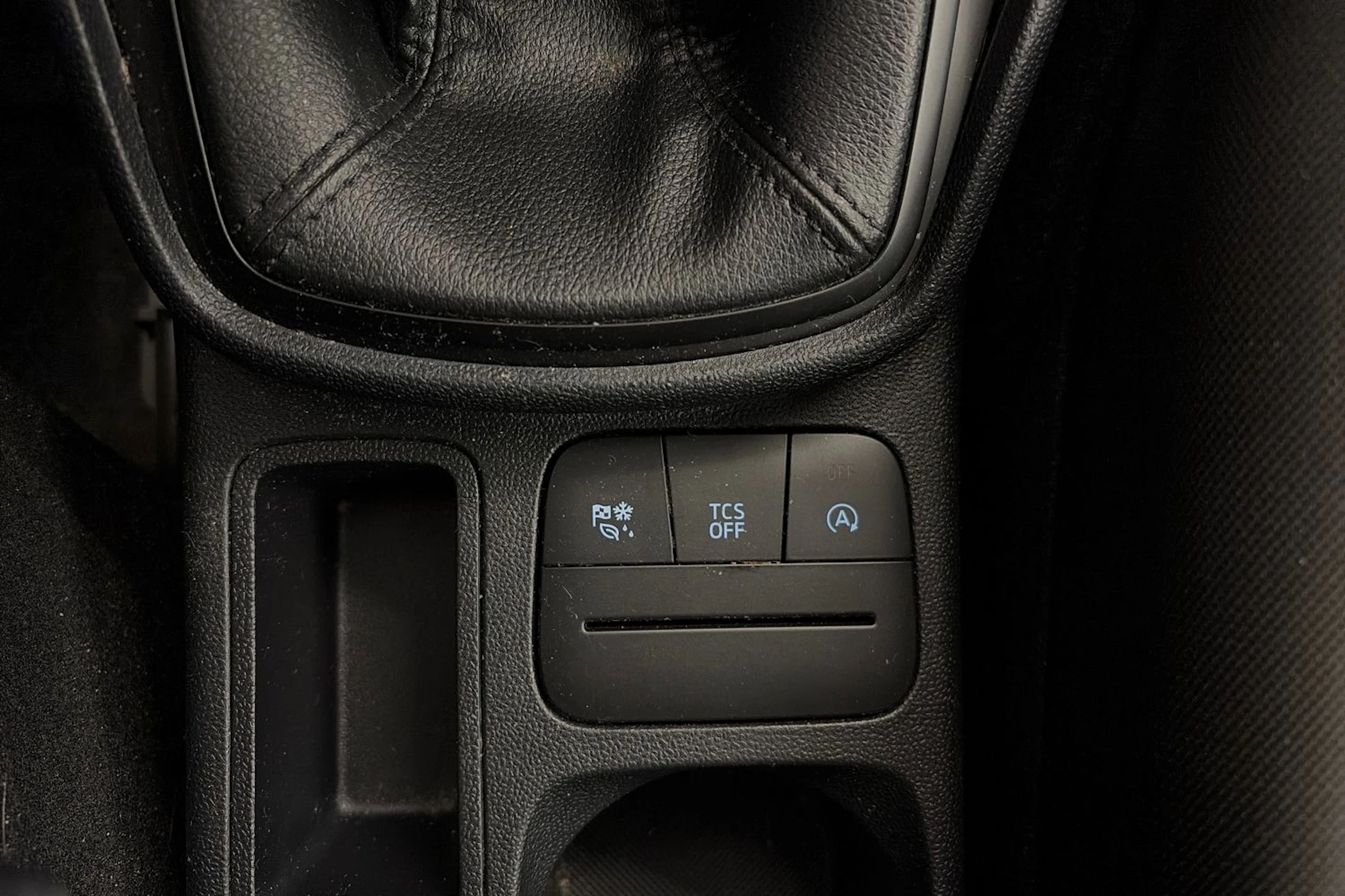 sininen Ford Fiesta 2022 kuva 24.