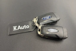 sininen Ford Fiesta 2022 kuva 27.