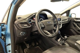 sininen Ford Fiesta 2022 kuva 6.
