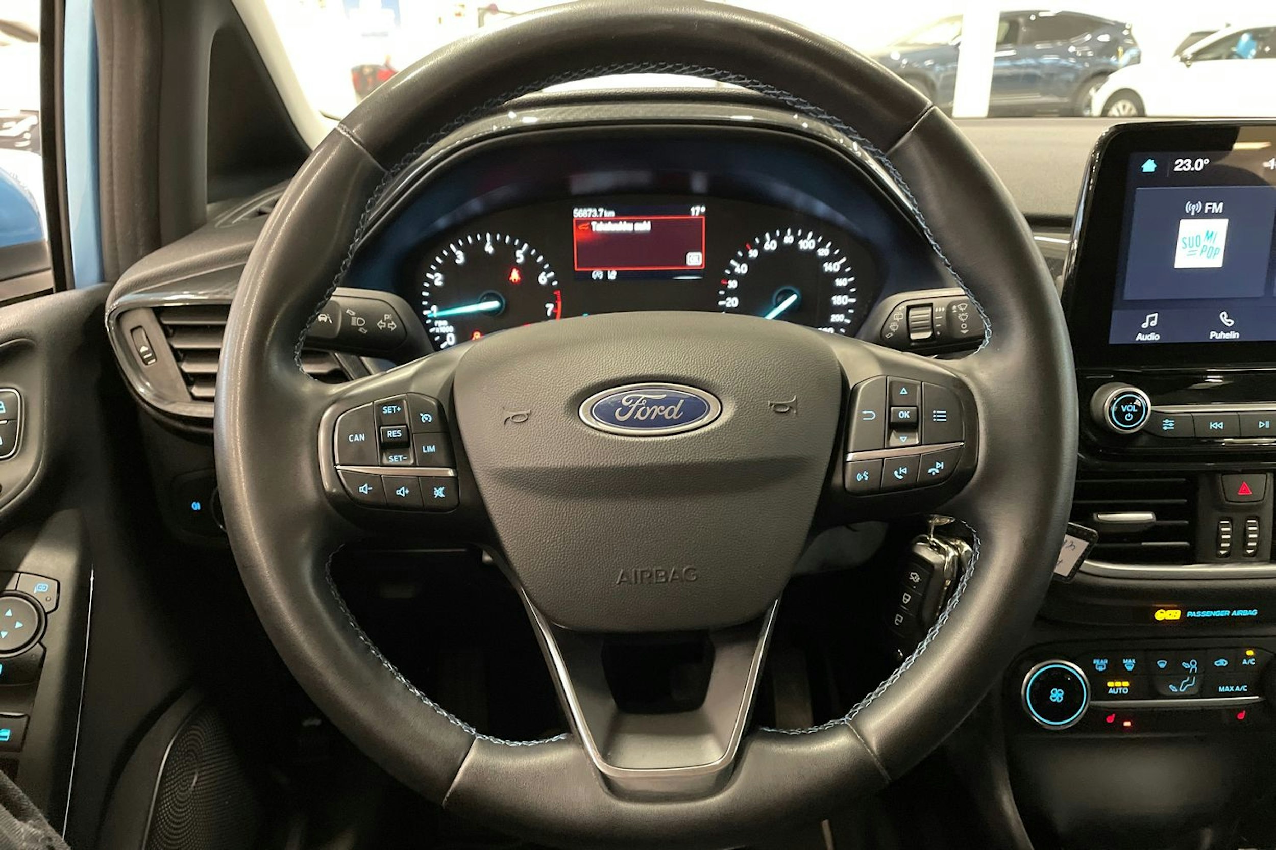 sininen Ford Fiesta 2022 kuva 12.