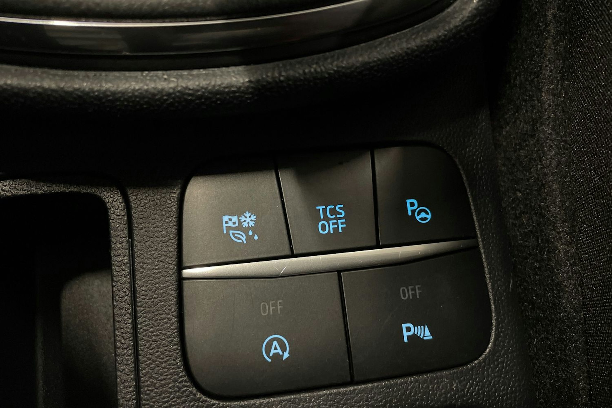 sininen Ford Fiesta 2022 kuva 26.