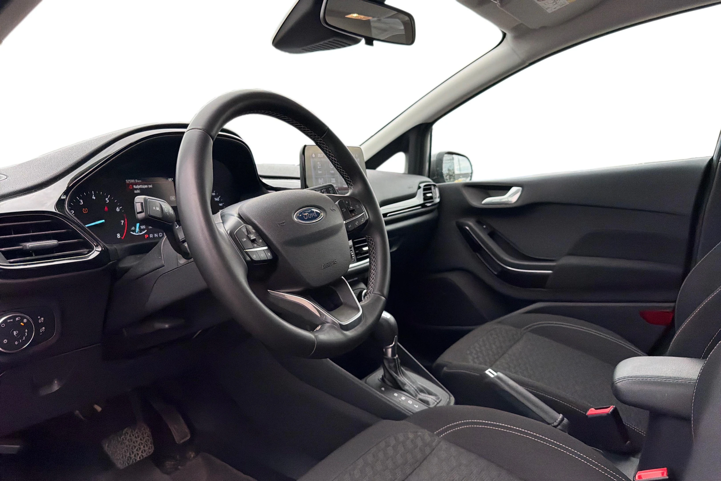 harmaa Ford Fiesta 2022 kuva 3.