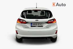 valkoinen Ford Fiesta 2023 kuva 3.