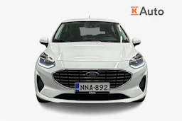 valkoinen Ford Fiesta 2023 kuva 4.