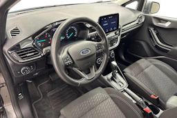 harmaa Ford Fiesta 2023 kuva 6.