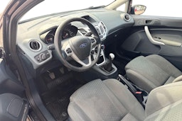 musta Ford Fiesta Van 2011 kuva 7.