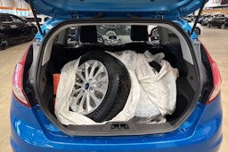 sininen Ford Fiesta Van 2016 kuva 22.
