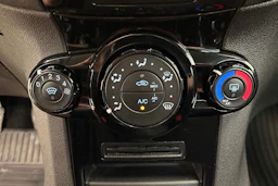 Harmaa Ford Fiesta Van 2016 kuva 21.