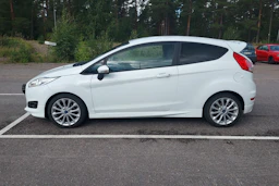 valkoinen Ford Fiesta Van 2017 kuva 10.