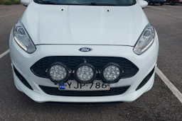 valkoinen Ford Fiesta Van 2017 kuva 11.