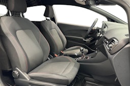 valkoinen Ford Fiesta Van 2021 kuva 12.