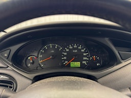 harmaa Ford Focus 2000 kuva 19.