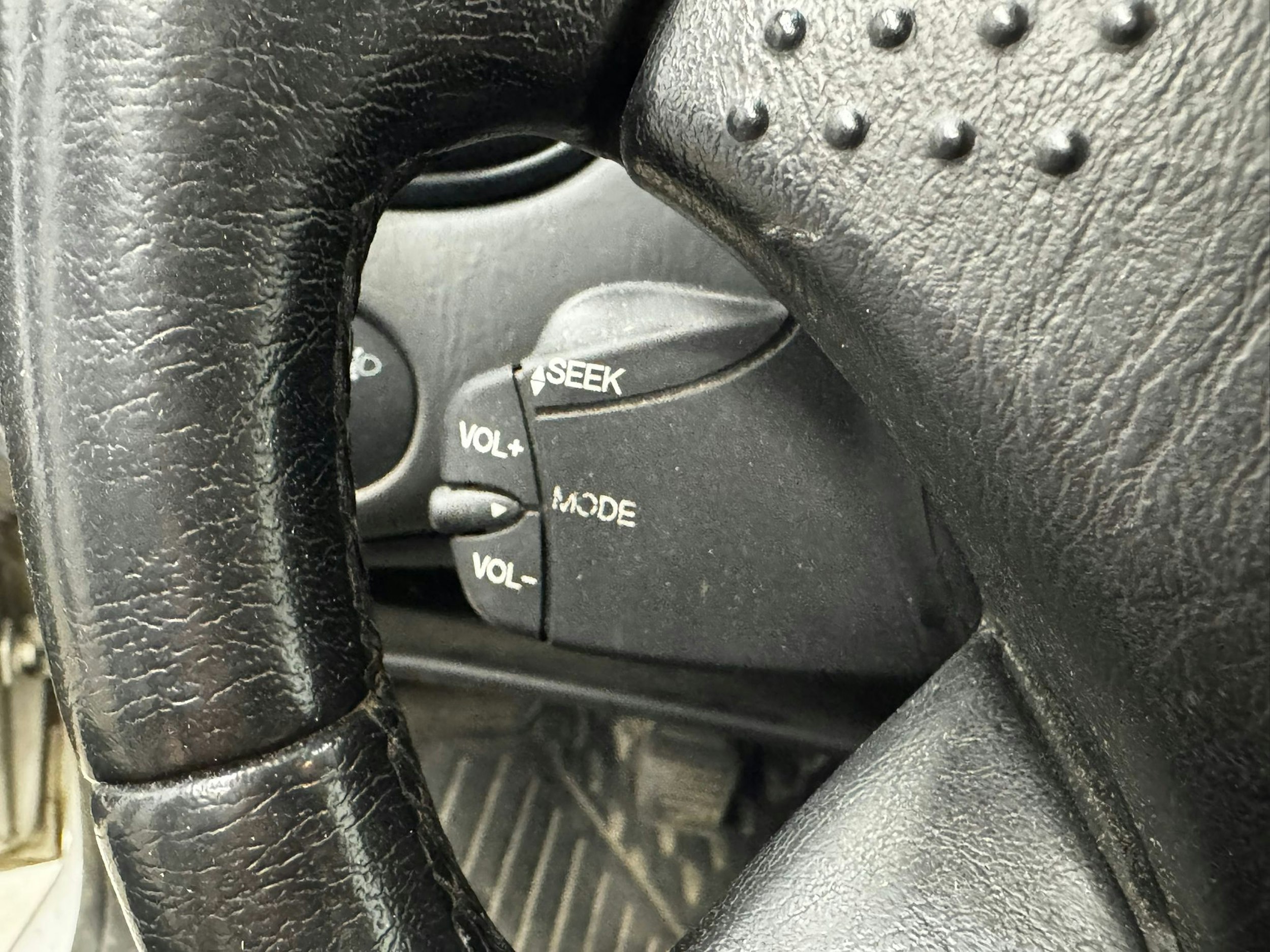 harmaa Ford Focus 2000 kuva 22.