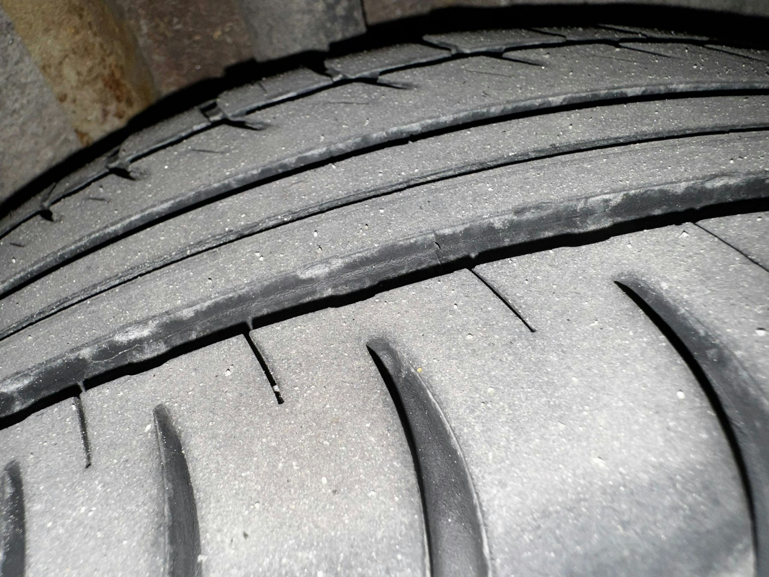 harmaa Ford Focus 2000 kuva 33.