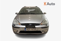 harmaa Ford Focus 2002 kuva 4.
