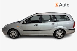 harmaa Ford Focus 2002 kuva 5.