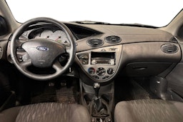 harmaa Ford Focus 2002 kuva 7.