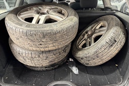 harmaa Ford Focus 2002 kuva 11.