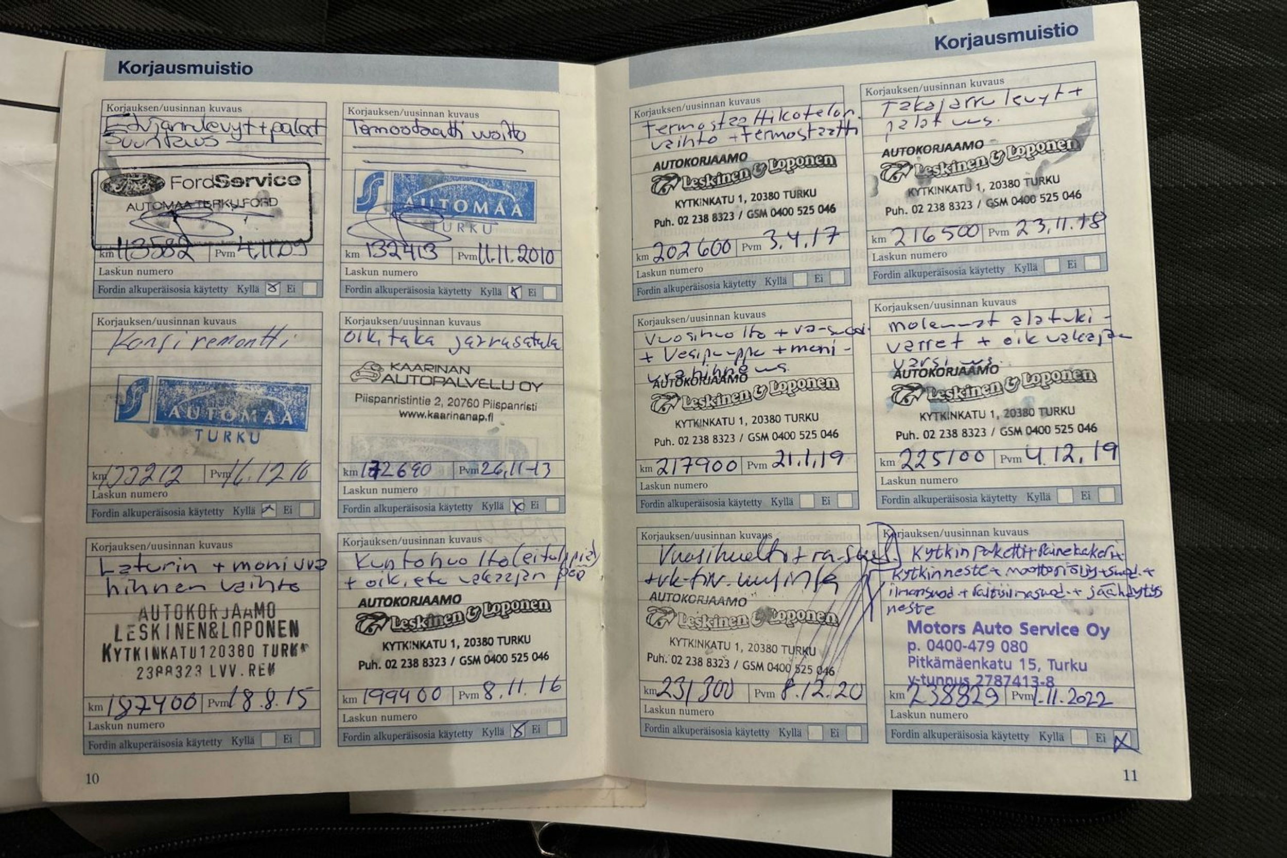 harmaa Ford Focus 2002 kuva 17.