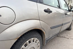 Ruskea (beige) Ford FOCUS 2004 kuva 22.