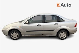 harmaa Ford Focus 2004 kuva 5.
